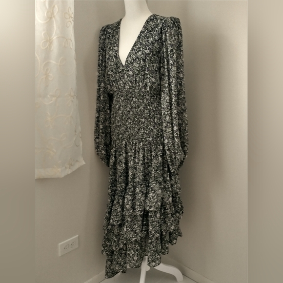 Astr floral ruffle puff sleeve asymmetrical midi dress M - Picture 5 of 11